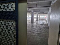 Tong Lee Building Block B (D13), Factory #614640211
